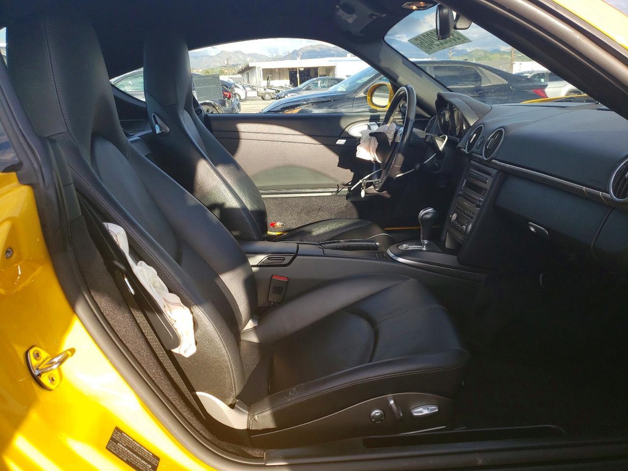 2006 PORSCHE Cayman