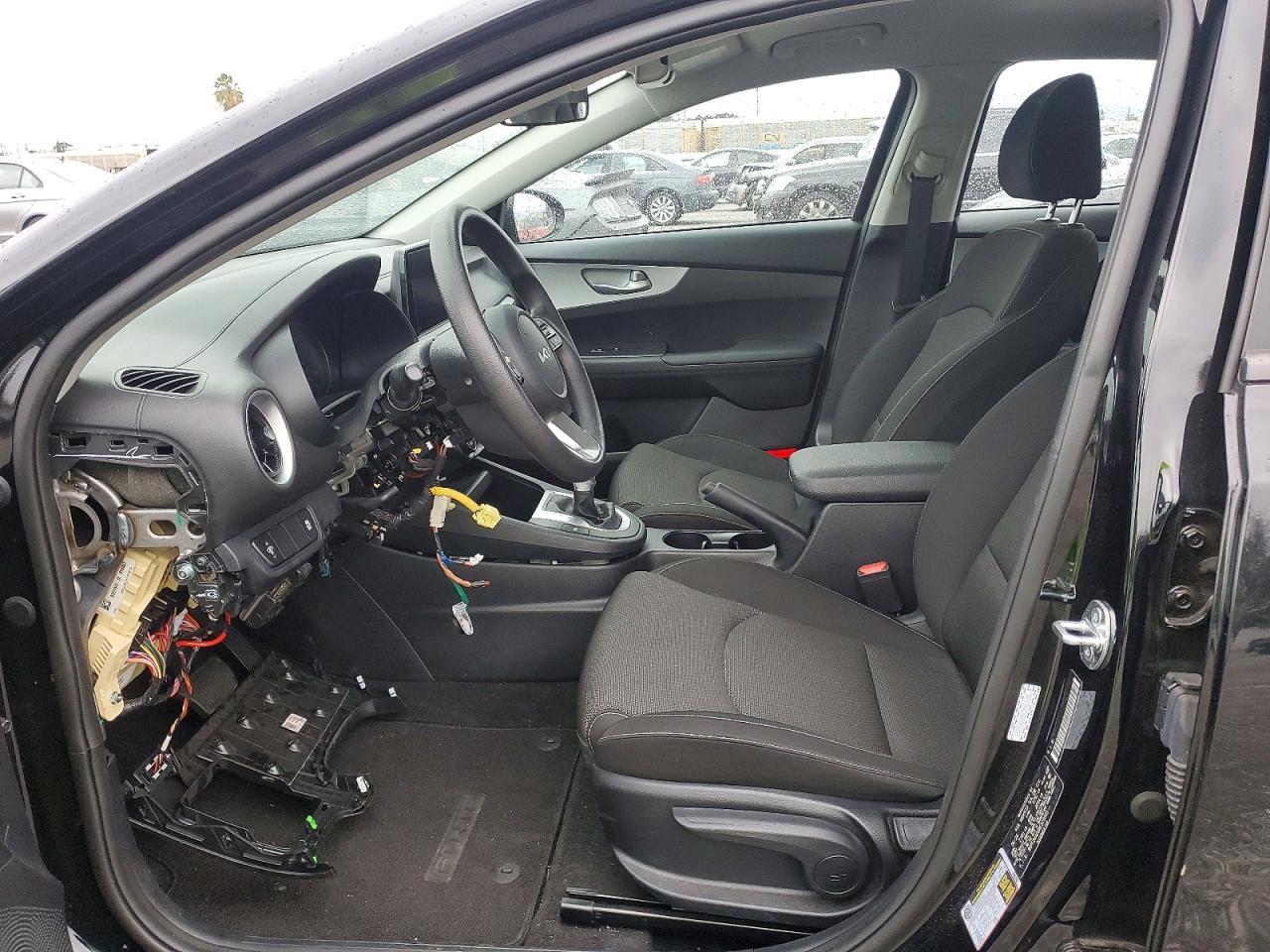 2024 KIA FORTE