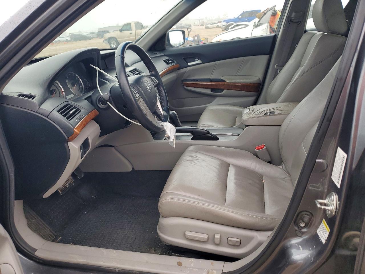 2011 HONDA ACCORD