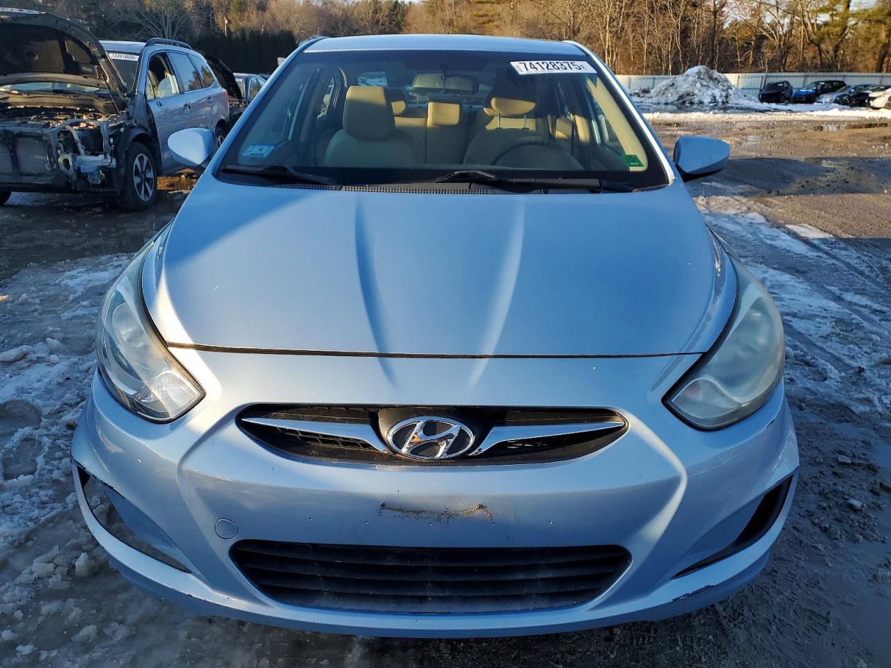2013 HYUNDAI ACCENT
