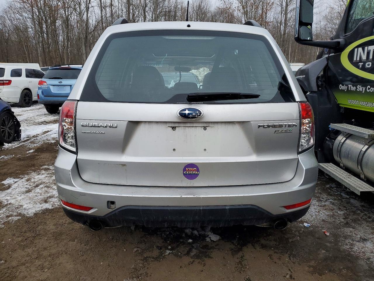 2011 SUBARU FORESTER
