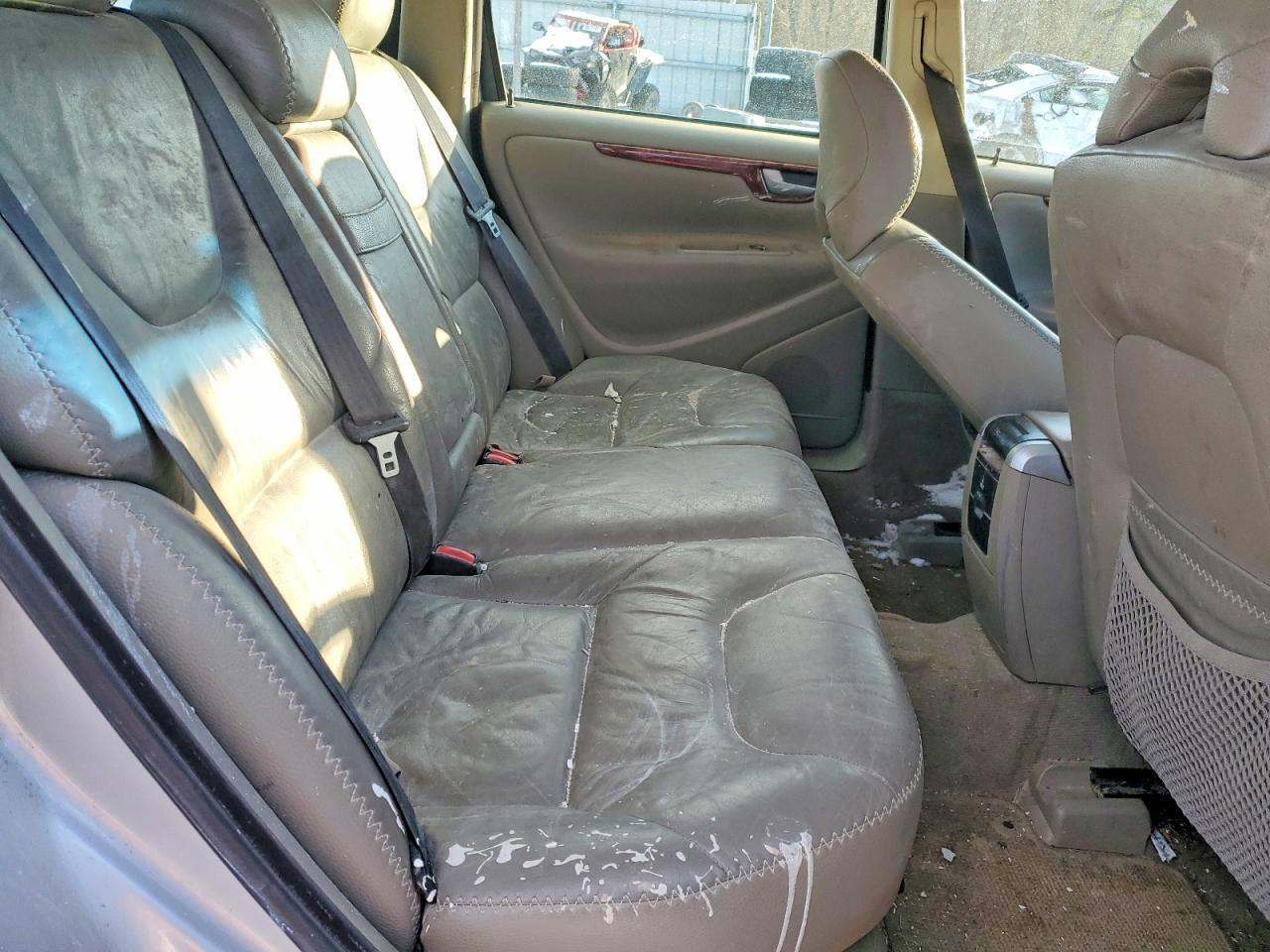 2005 VOLVO XC70