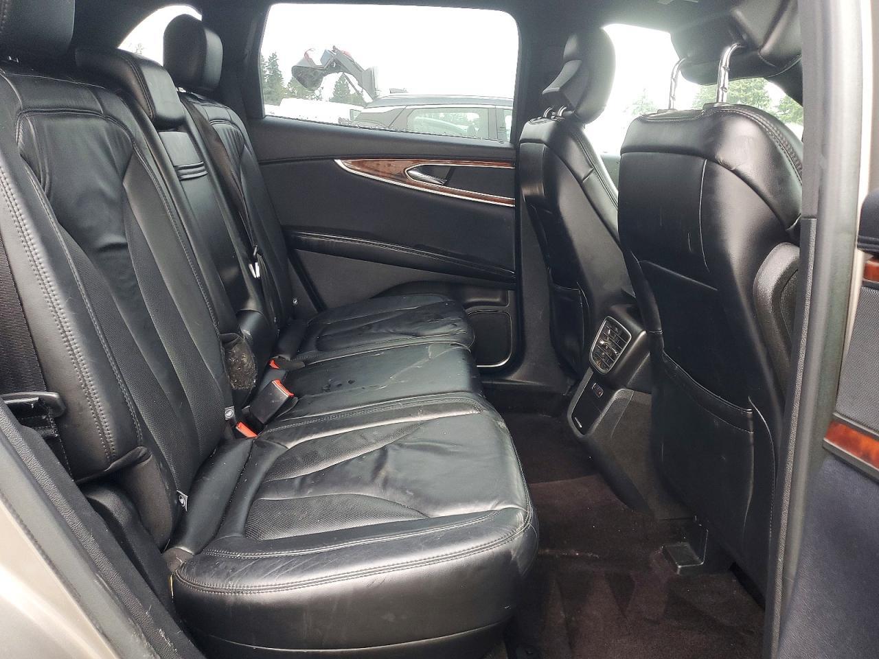 2017 LINCOLN MKX