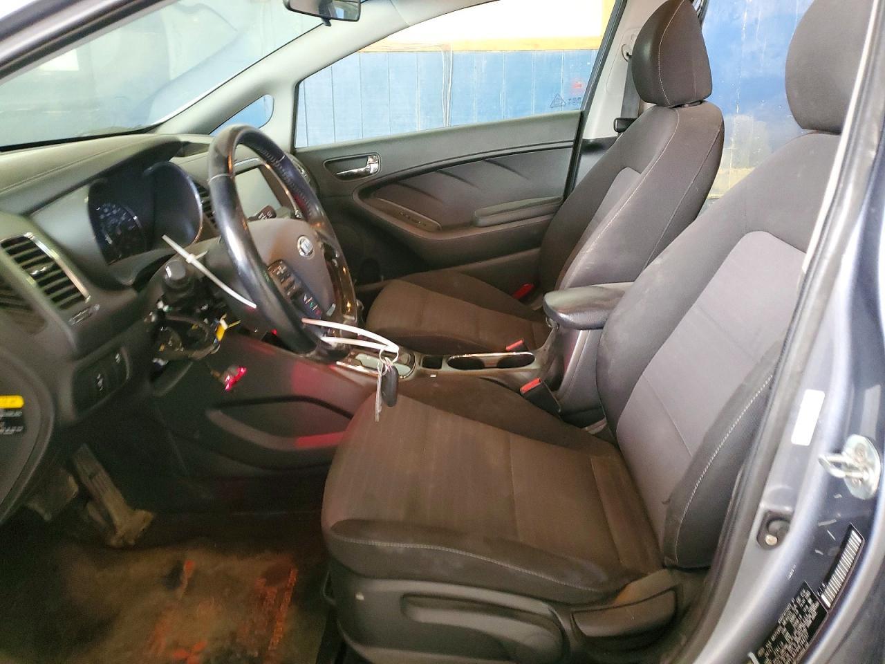 2017 KIA FORTE