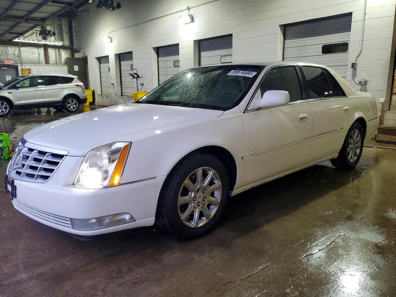 2009 CADILLAC DTS