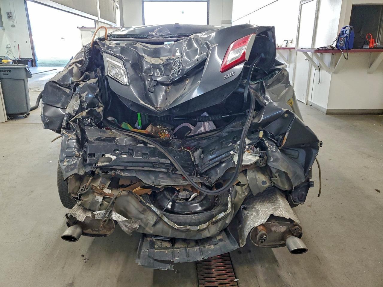 2010 TOYOTA CAMRY