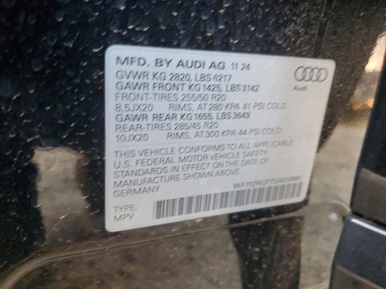 2025 AUDI Q6 e-tron