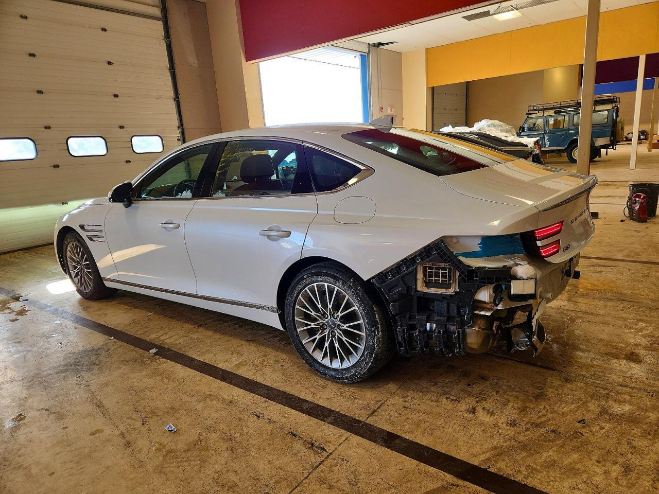 2023 GENESIS G80