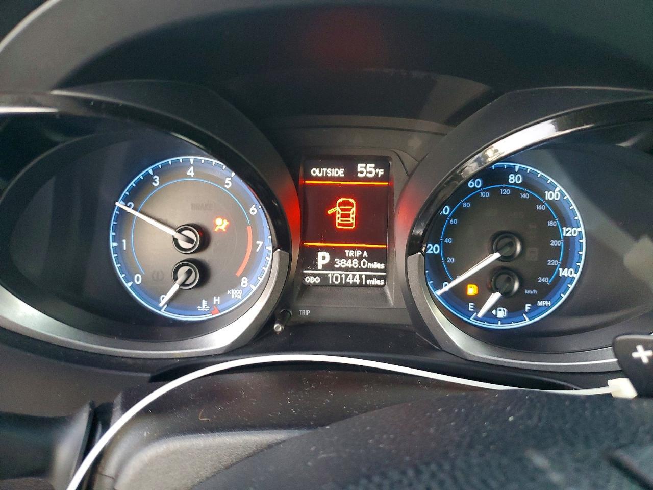 2016 TOYOTA COROLLA