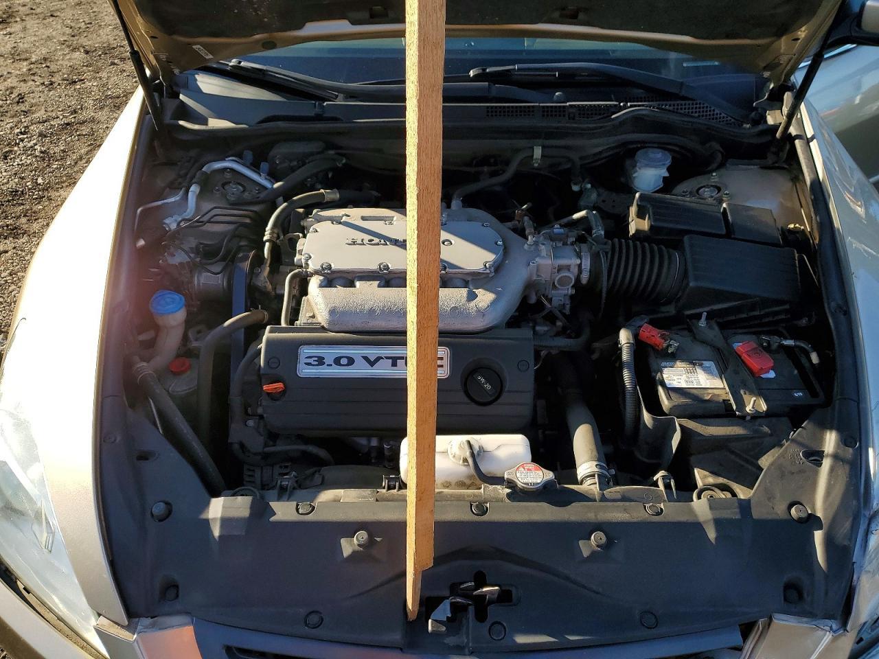 2004 HONDA ACCORD