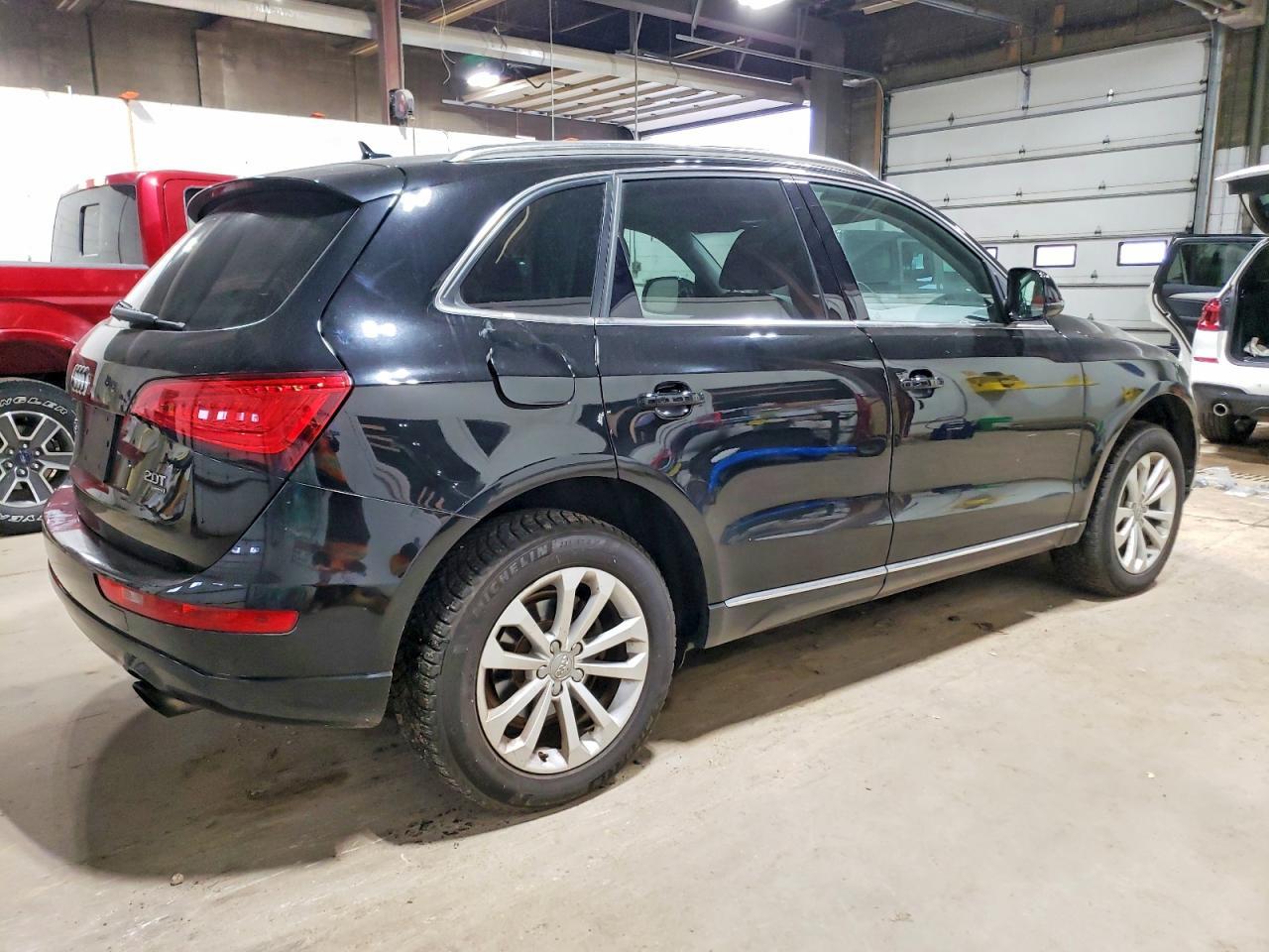 2013 AUDI Q5