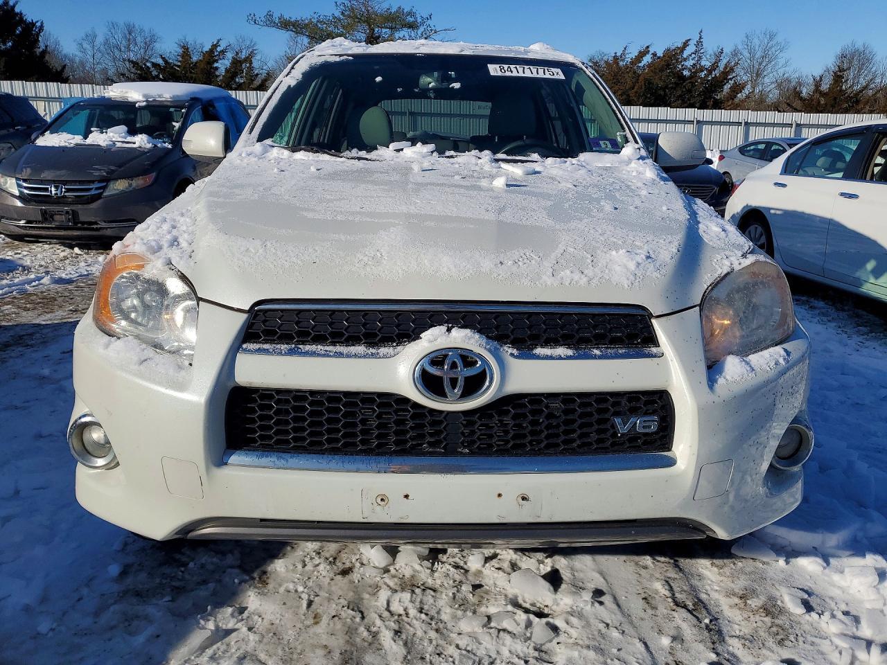 2011 TOYOTA RAV4