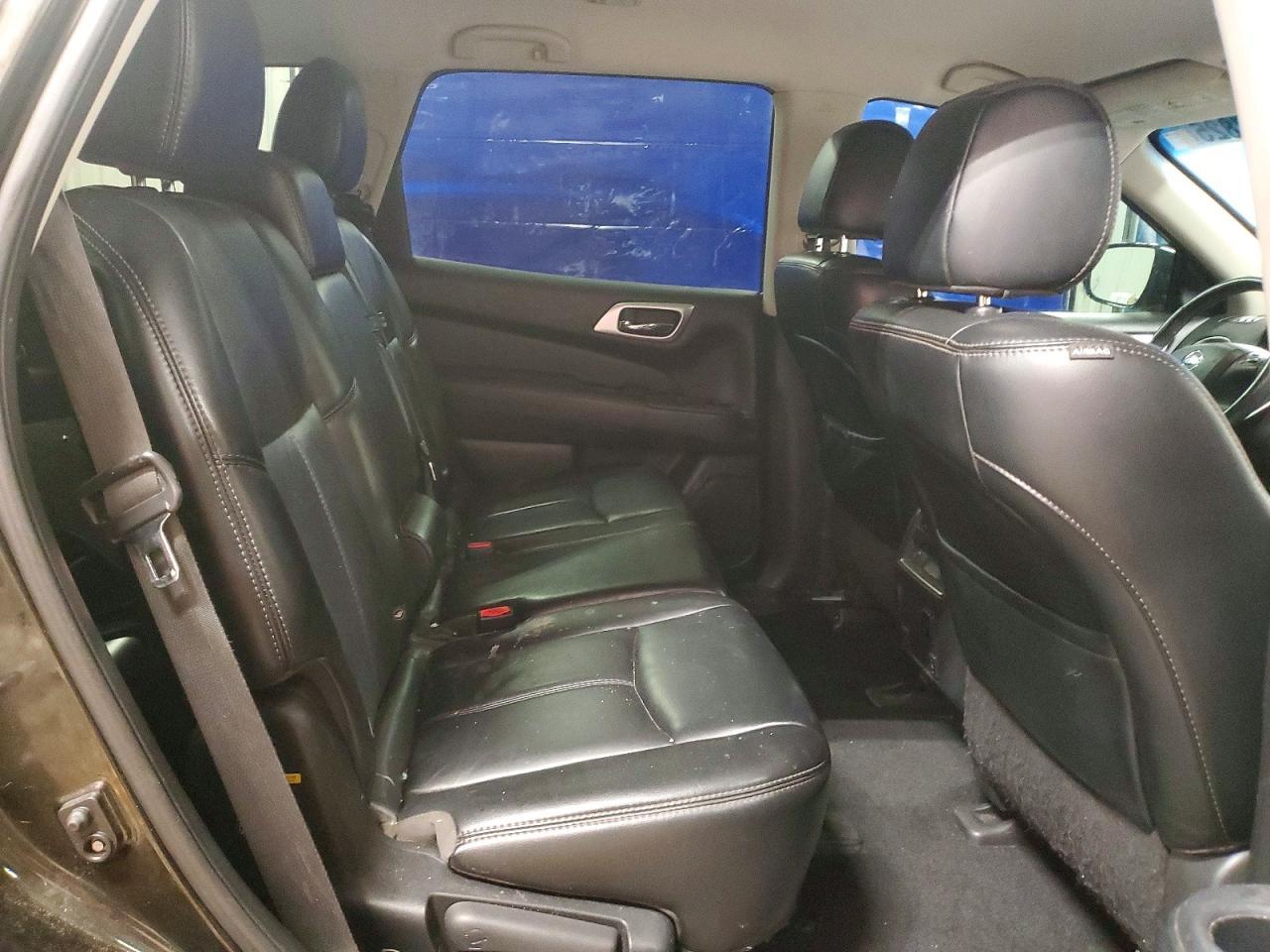 2017 NISSAN PATHFINDER