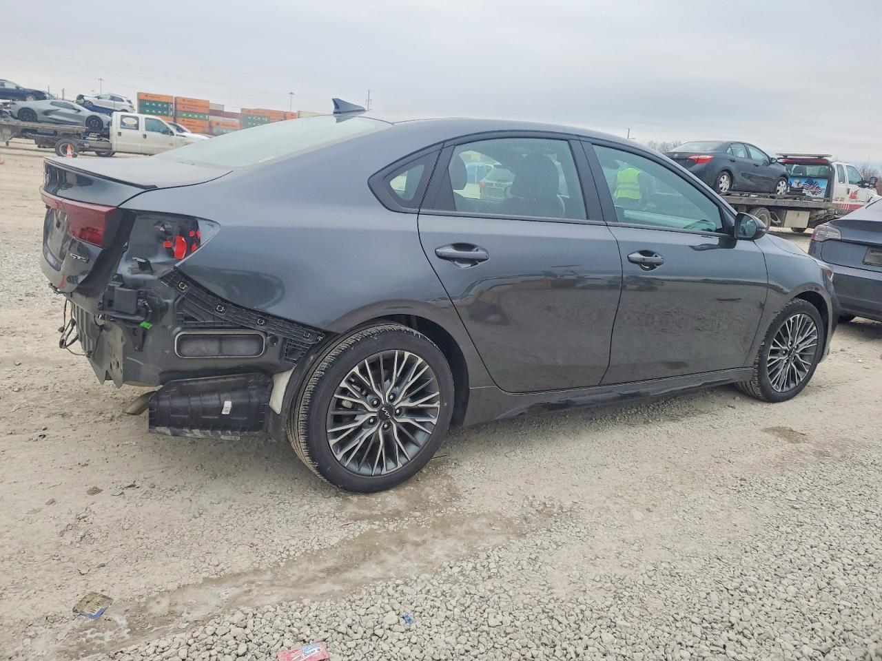 2024 KIA FORTE