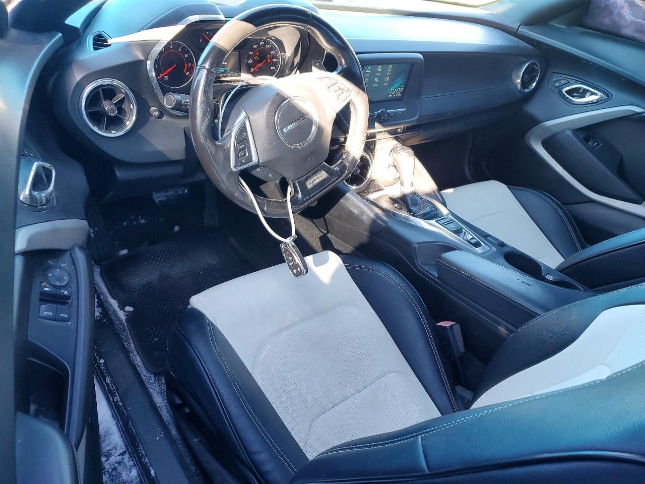 2017 CHEVROLET Camaro