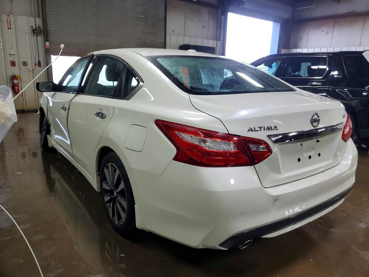 2017 NISSAN ALTIMA