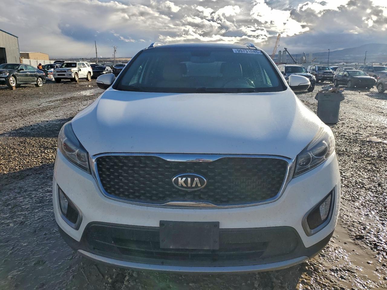 2016 KIA SORENTO
