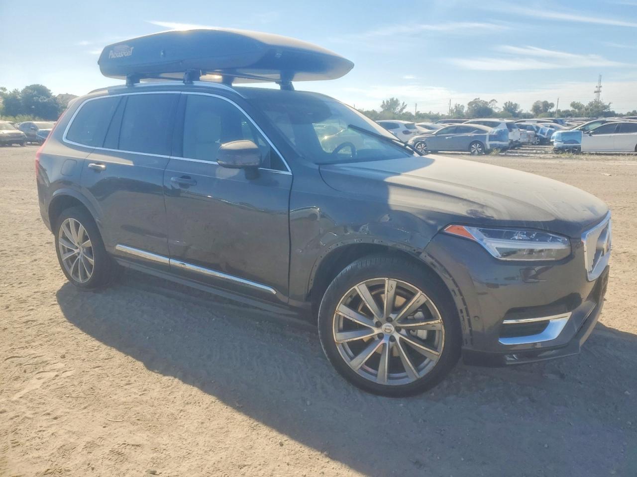 2024 VOLVO XC90