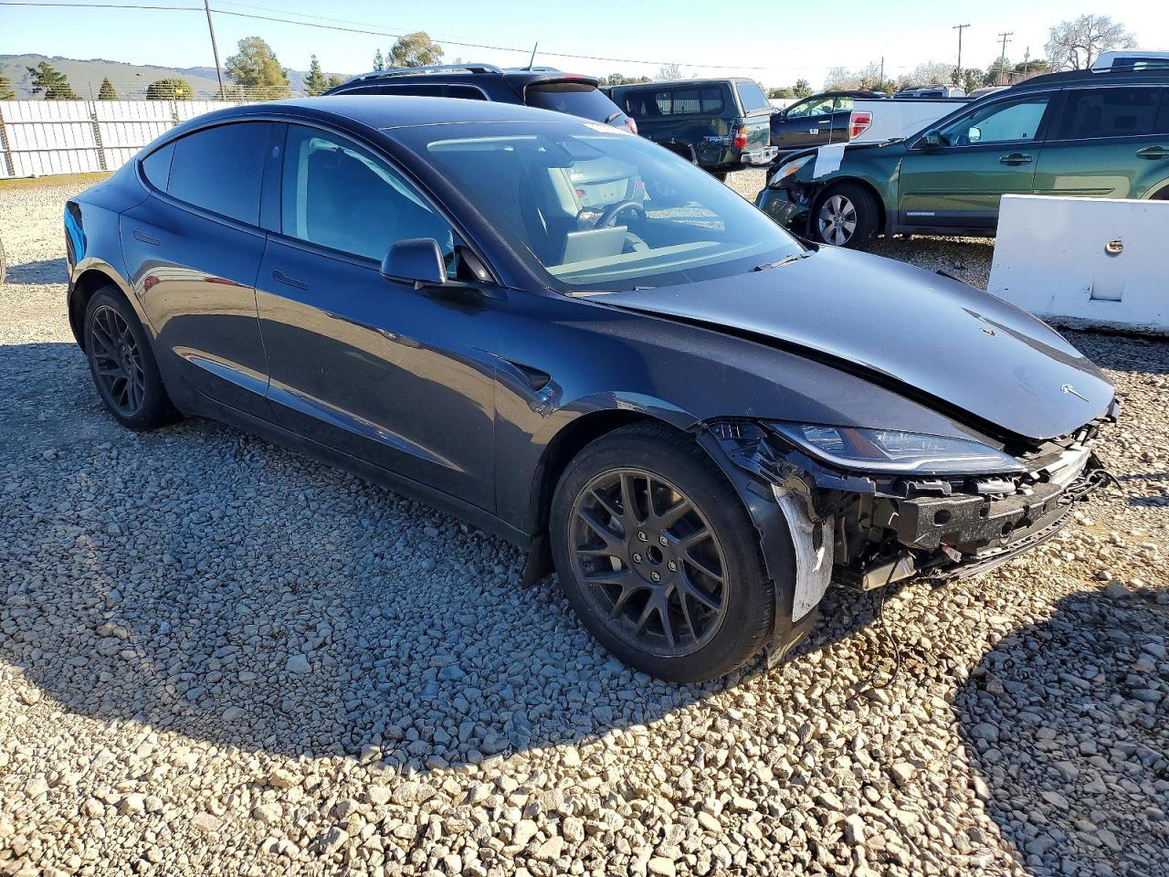 2024 TESLA MODEL 3