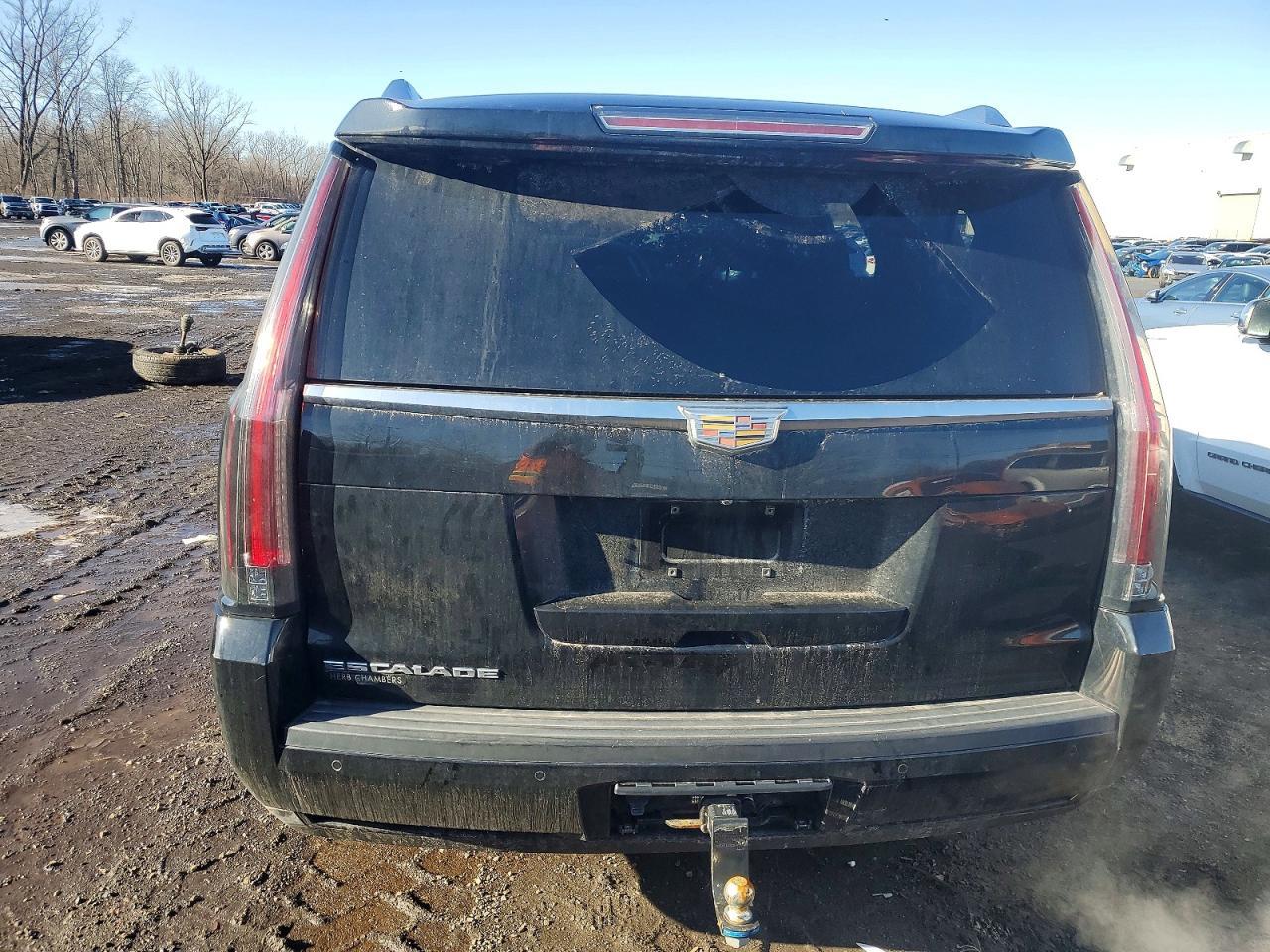 2016 CADILLAC ESCALADE