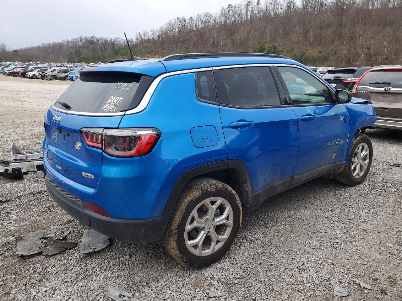 2024 JEEP Compass