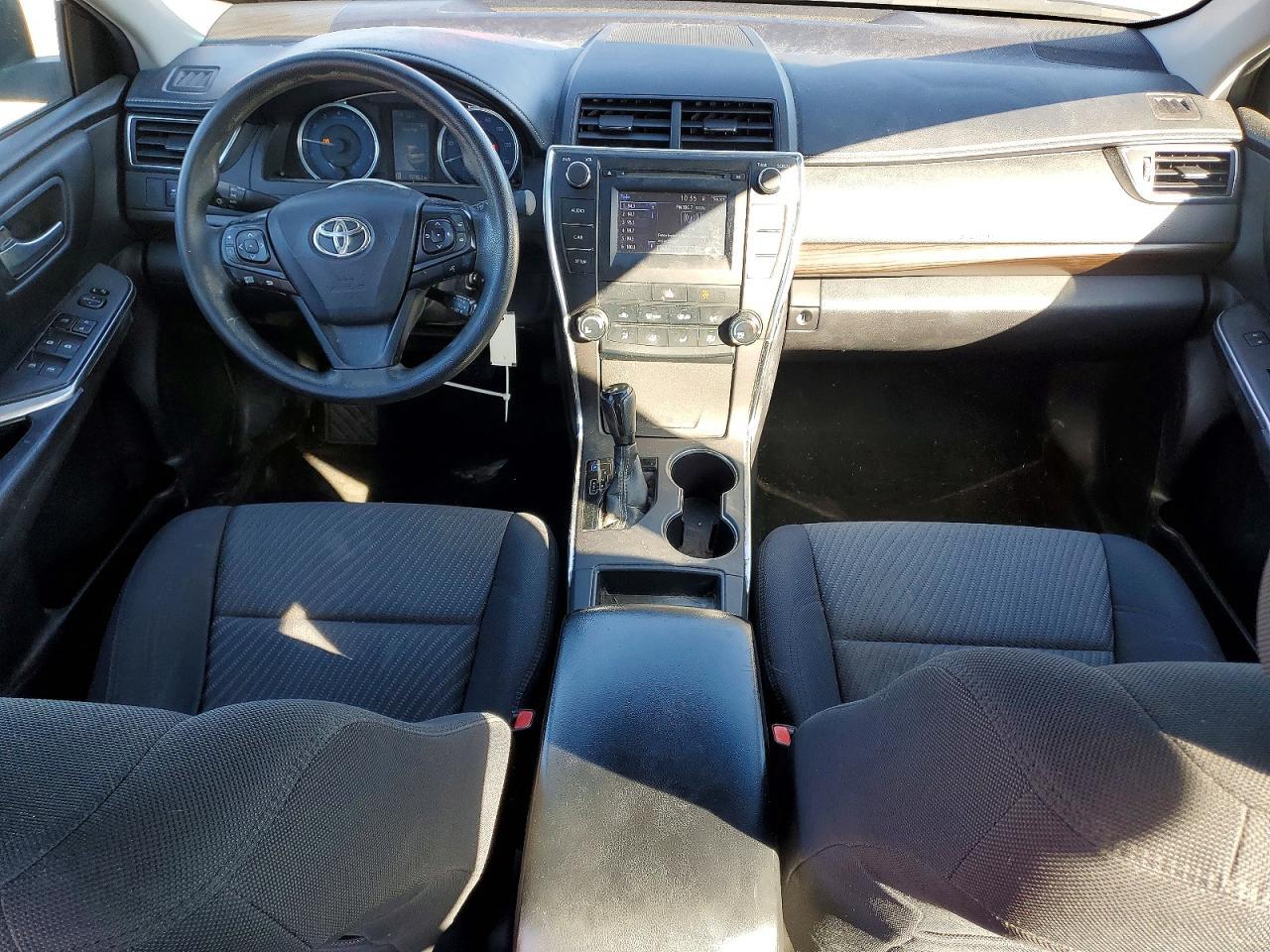 2016 TOYOTA CAMRY