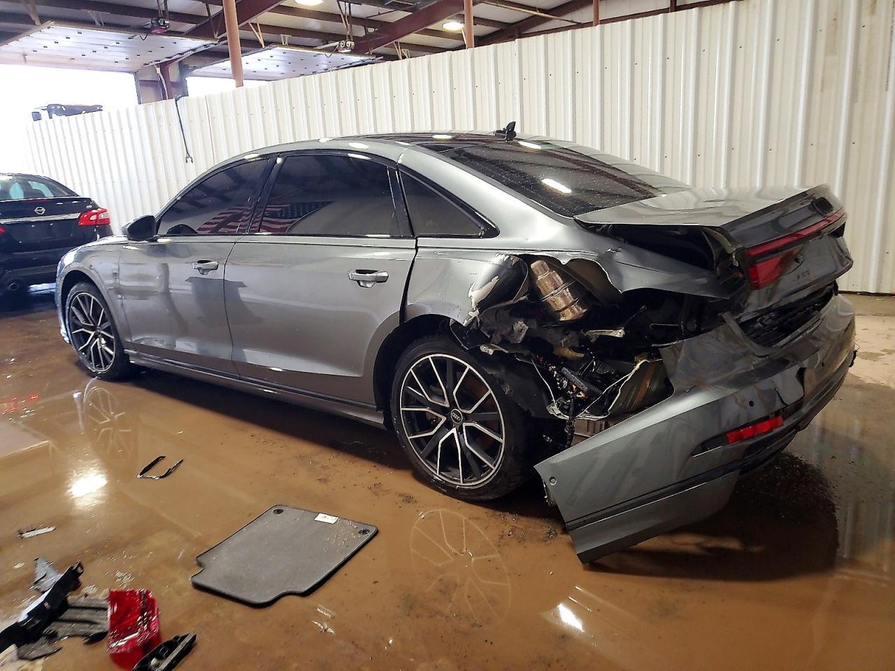 2021 AUDI A8
