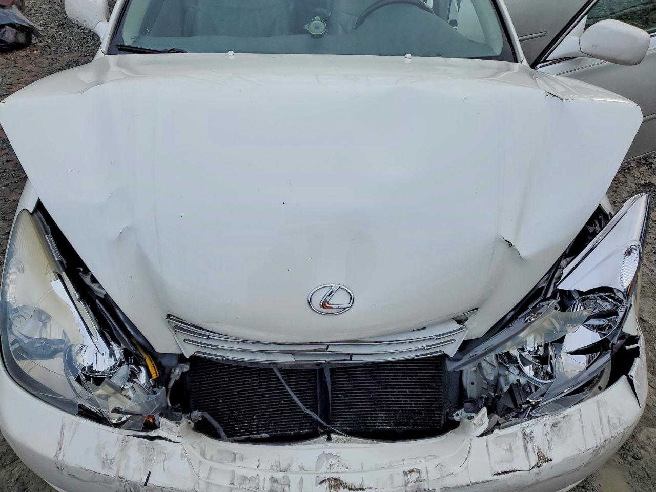 2004 LEXUS ES 330