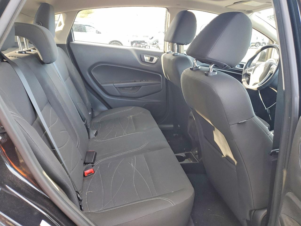 2014 FORD Fiesta