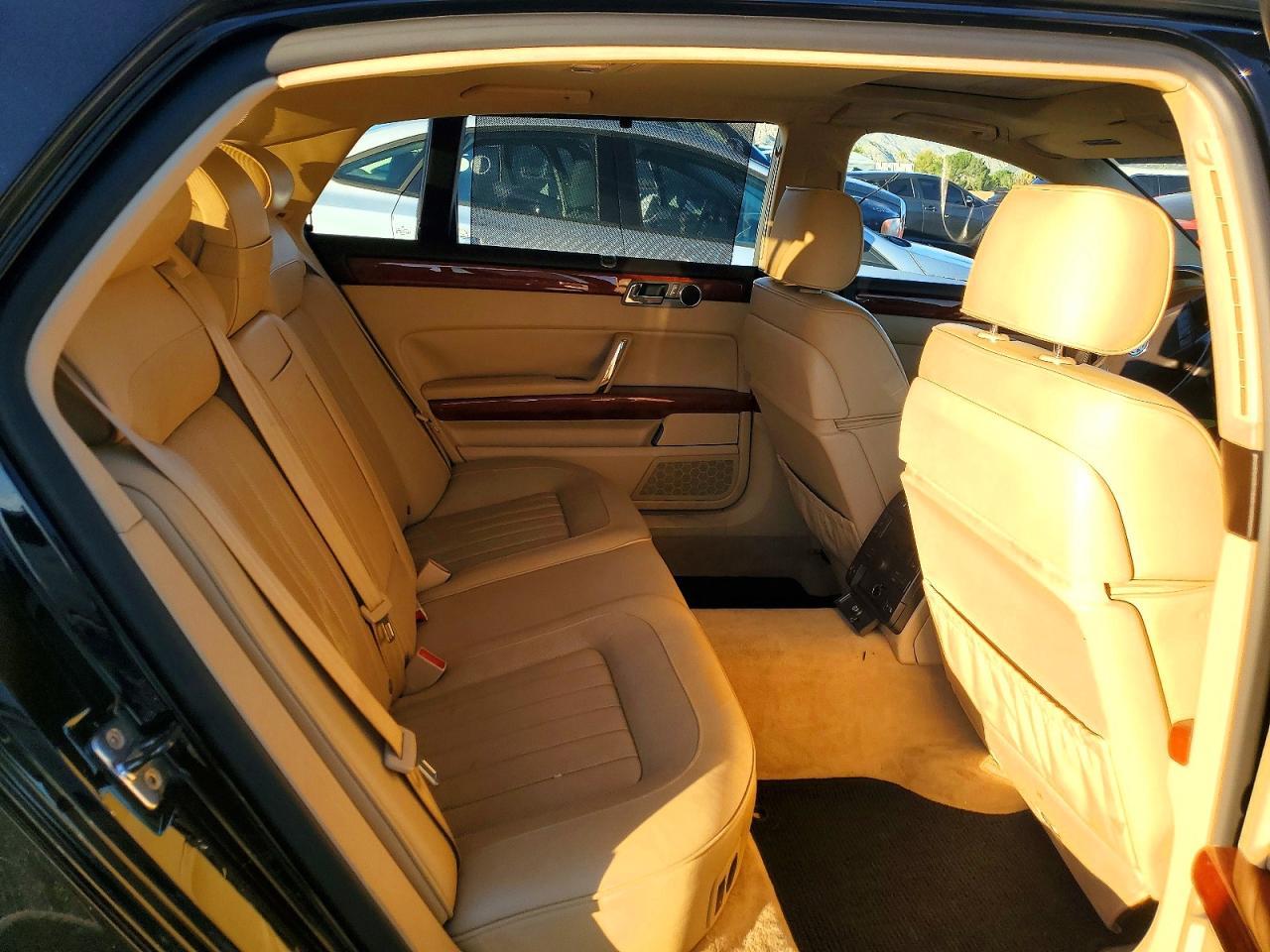 2004 VOLKSWAGEN Phaeton