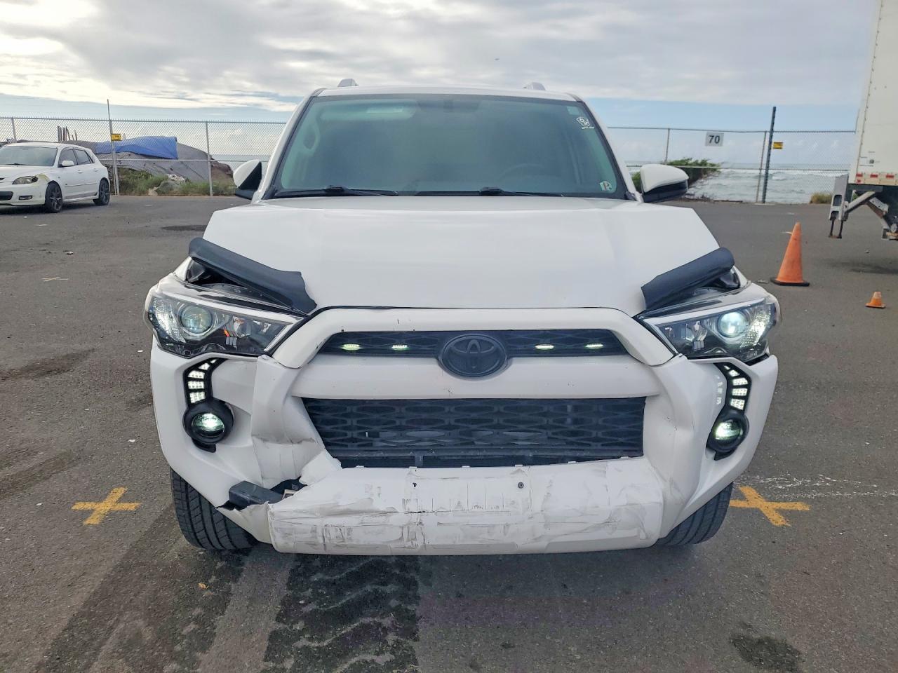 2018 TOYOTA 4Runner