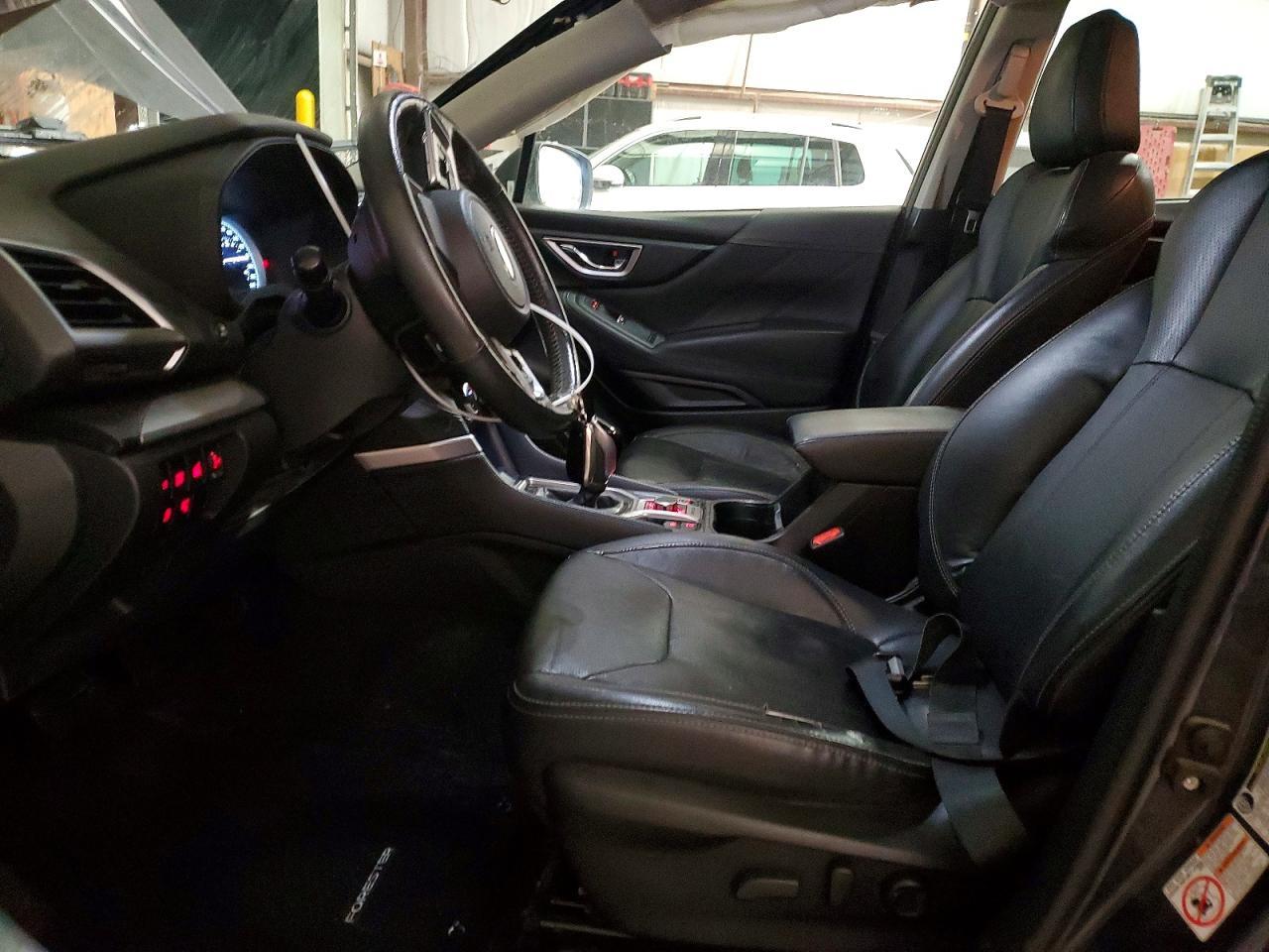 2019 SUBARU FORESTER