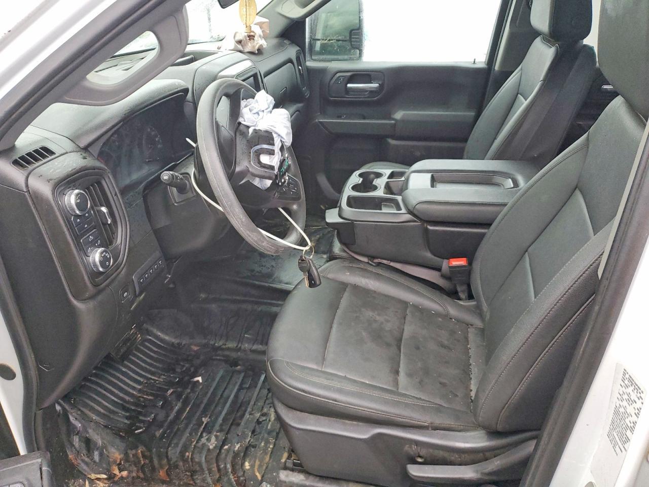 2024 GMC Sierra