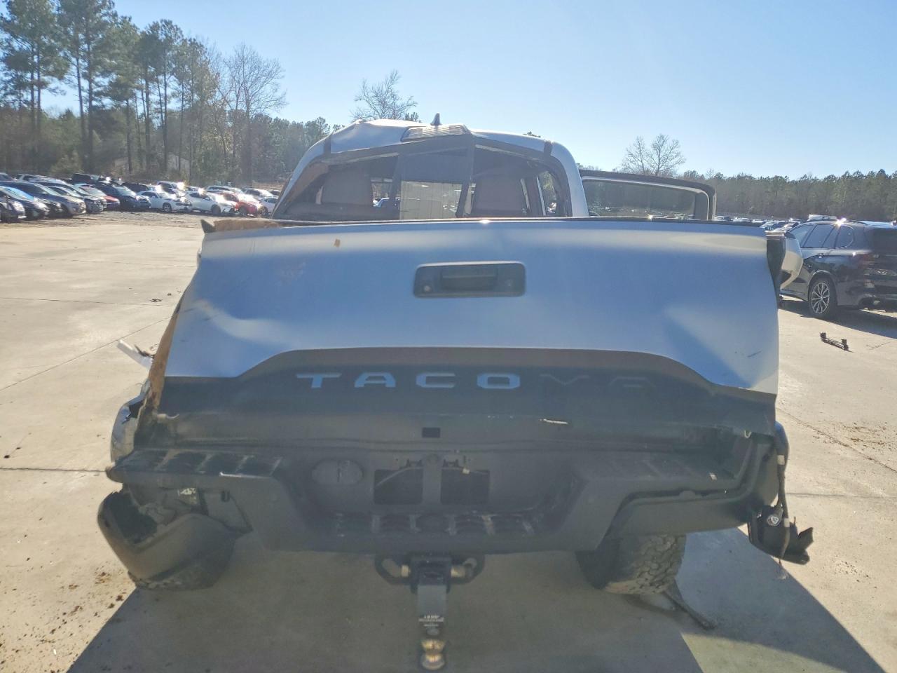 2016 TOYOTA TACOMA