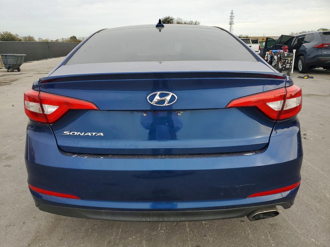 2016 HYUNDAI SONATA