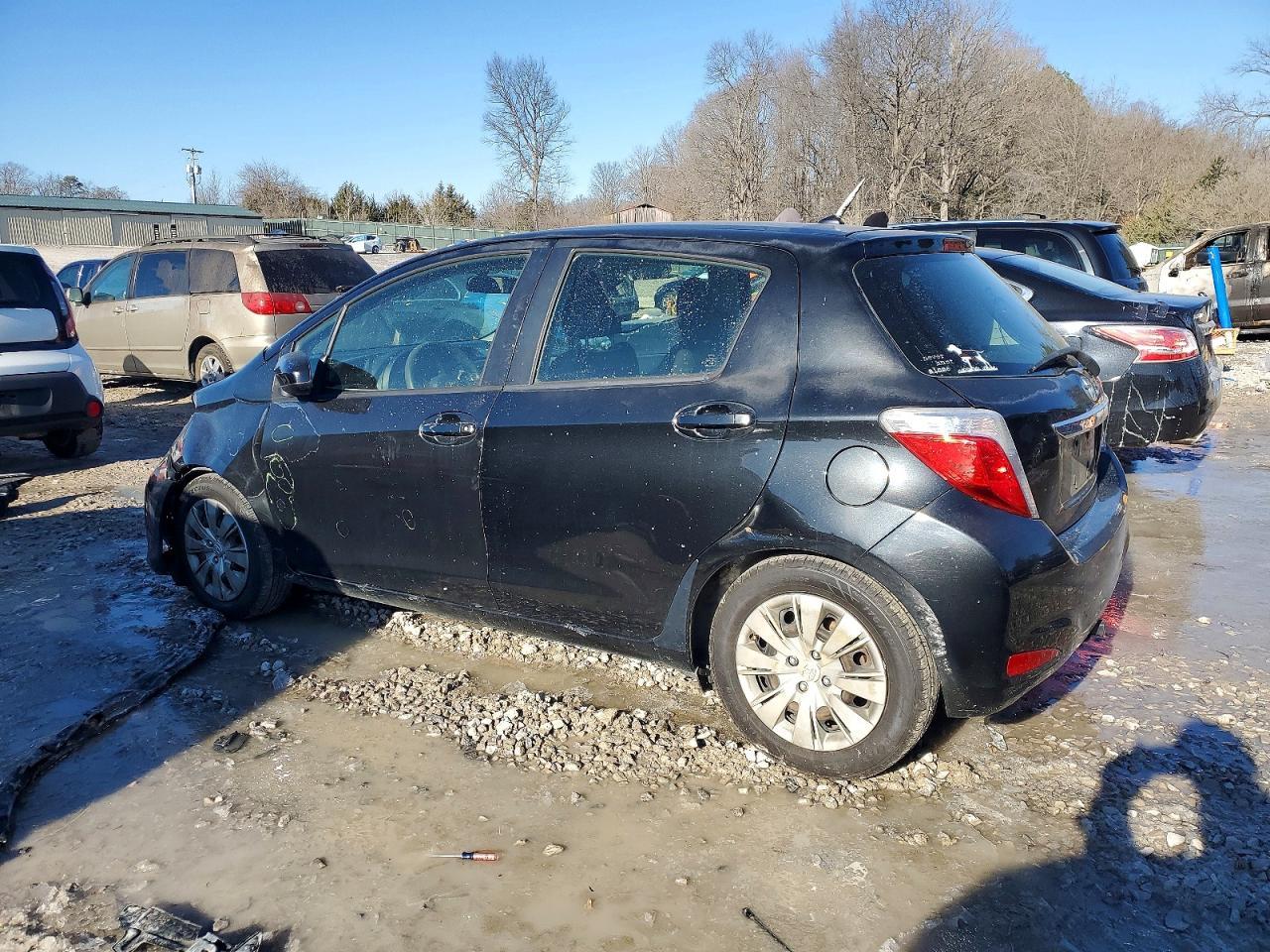 2012 TOYOTA YARIS