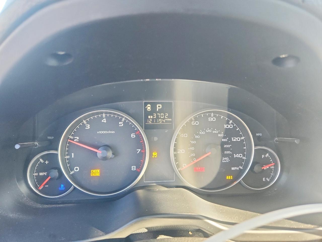 2014 SUBARU Legacy