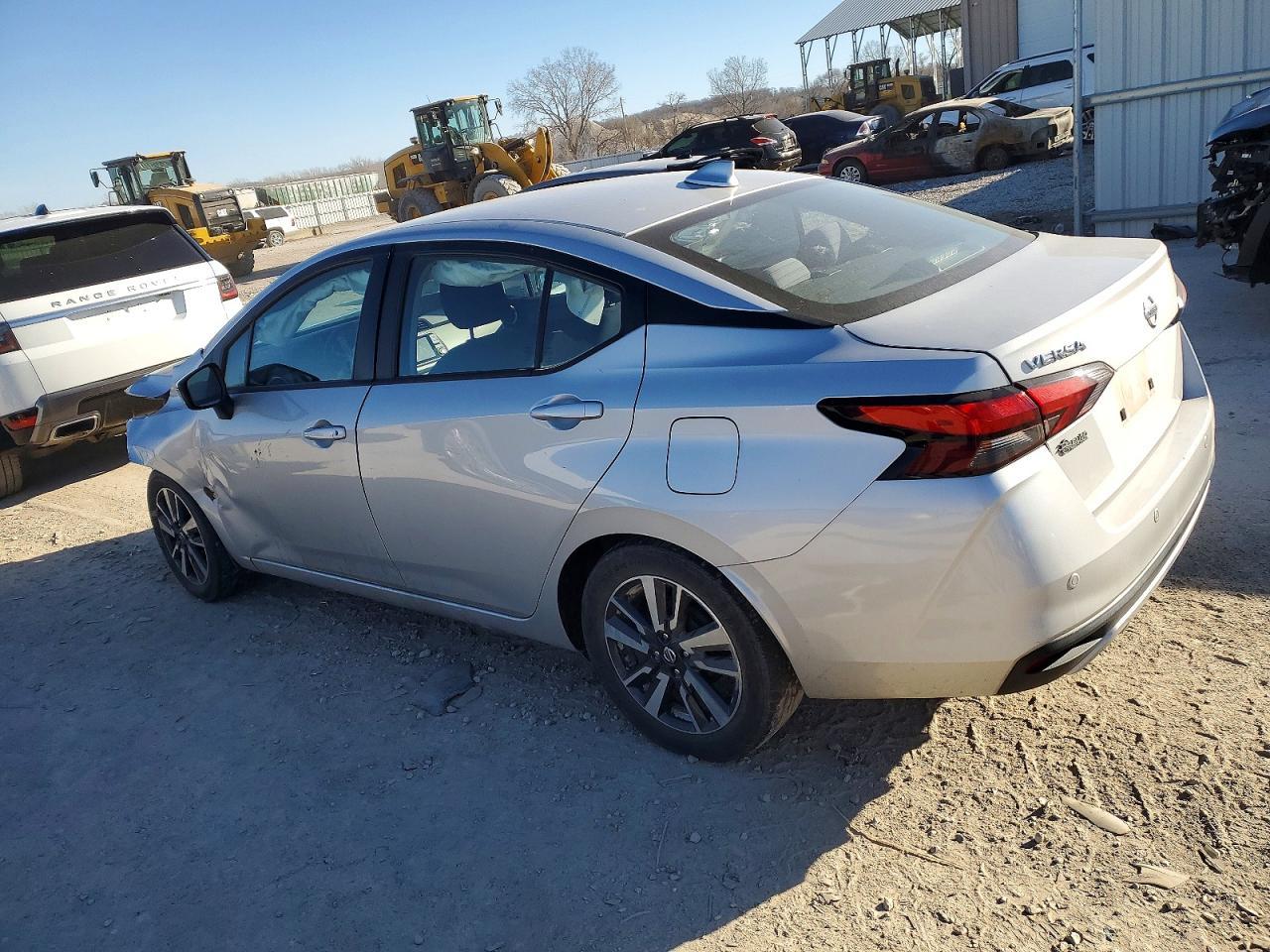 2021 NISSAN VERSA