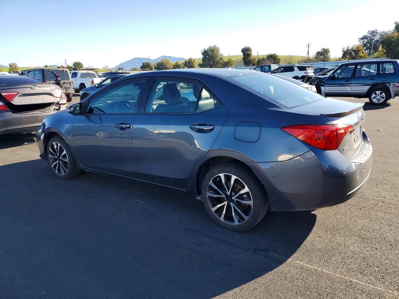 2018 TOYOTA COROLLA