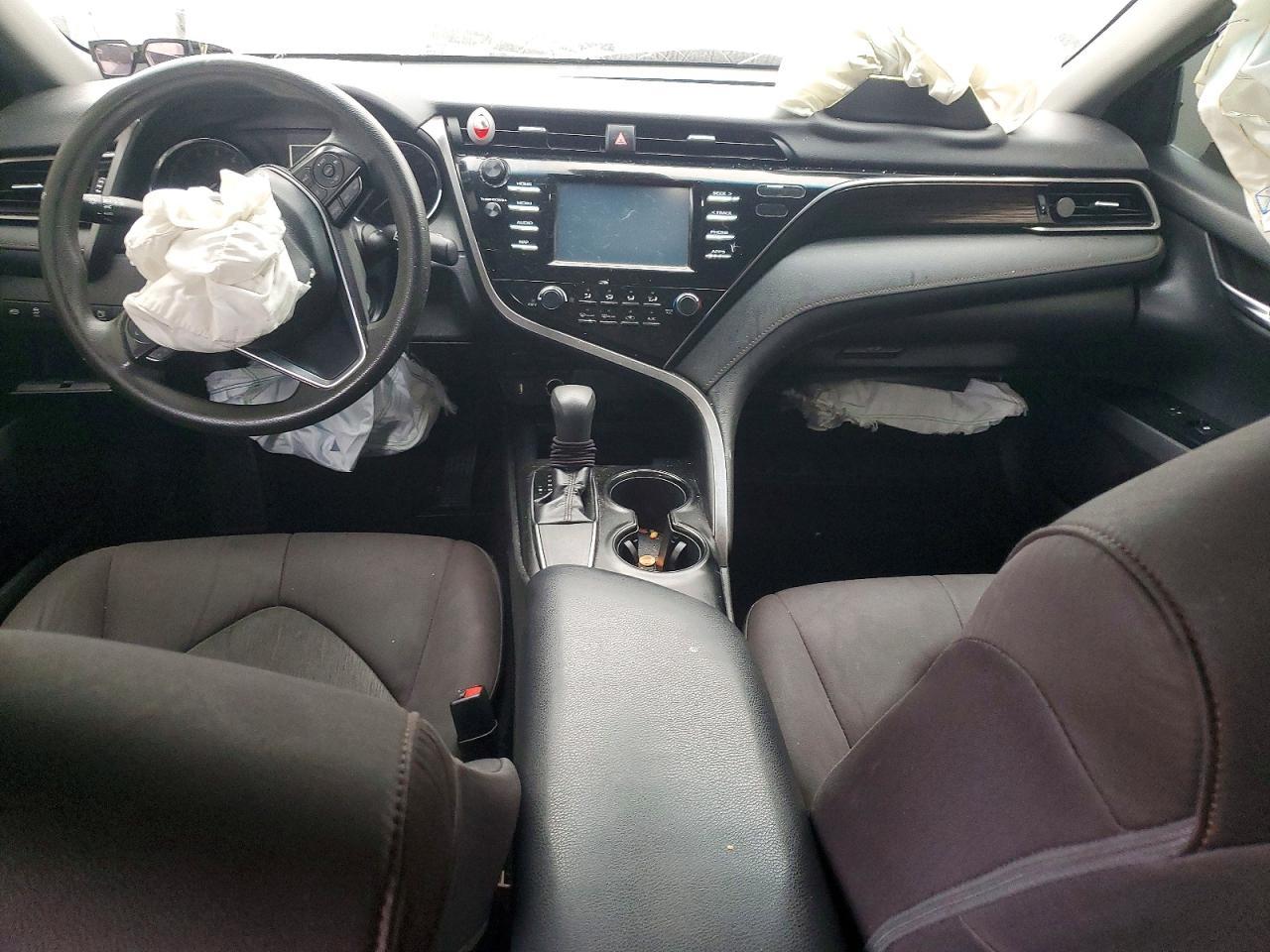 2019 TOYOTA CAMRY
