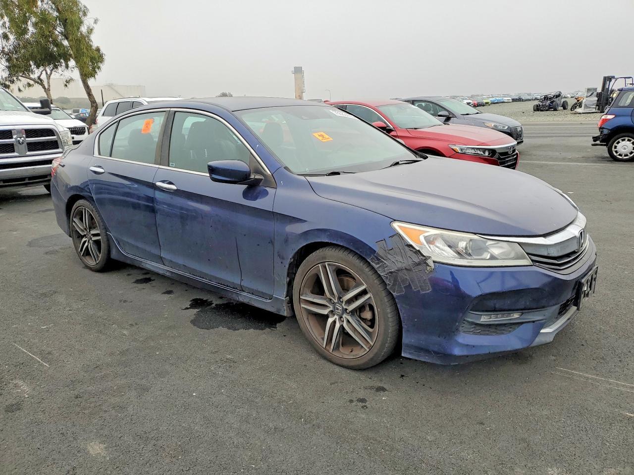 2016 HONDA ACCORD