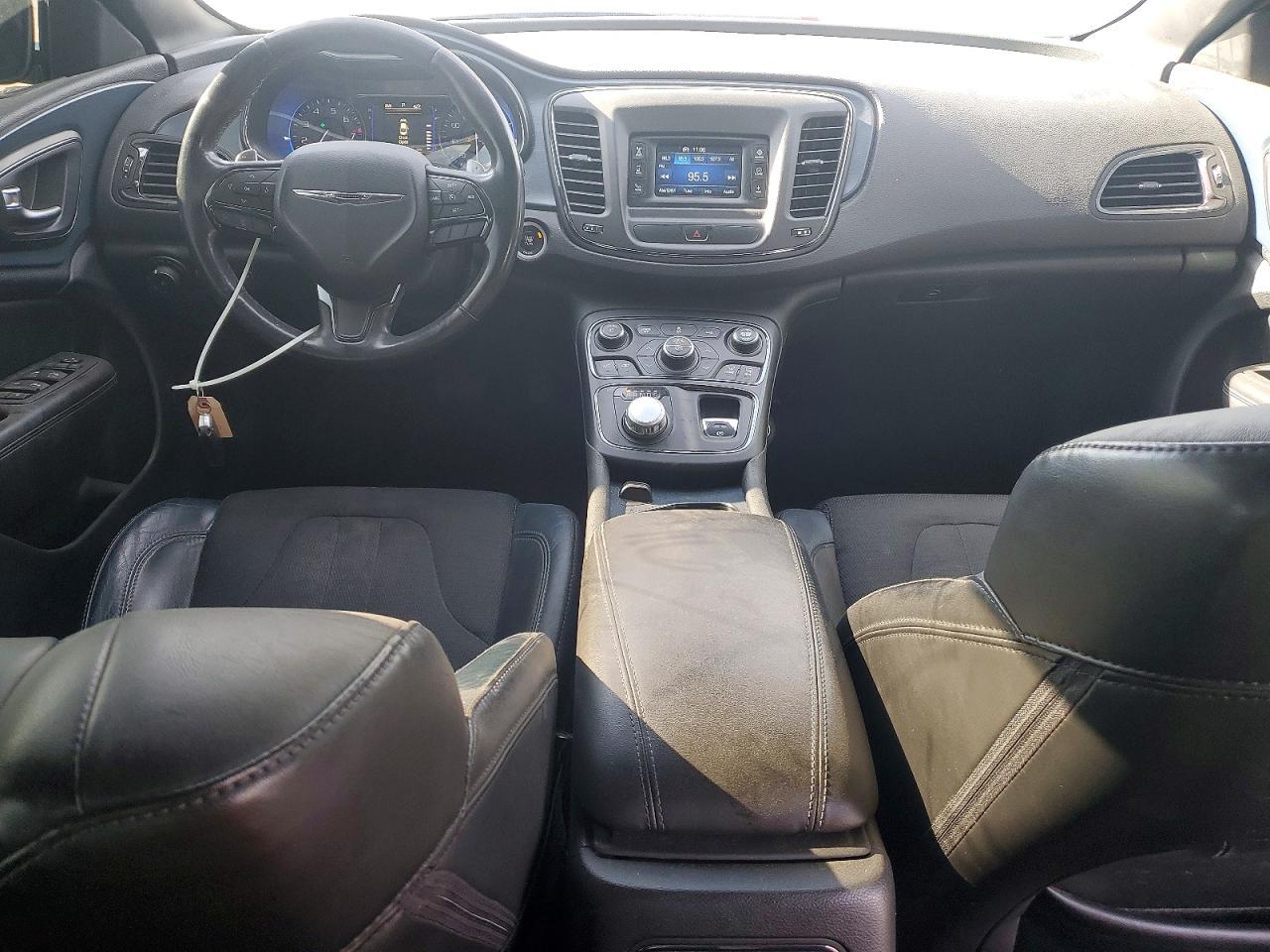 2015 CHRYSLER 200