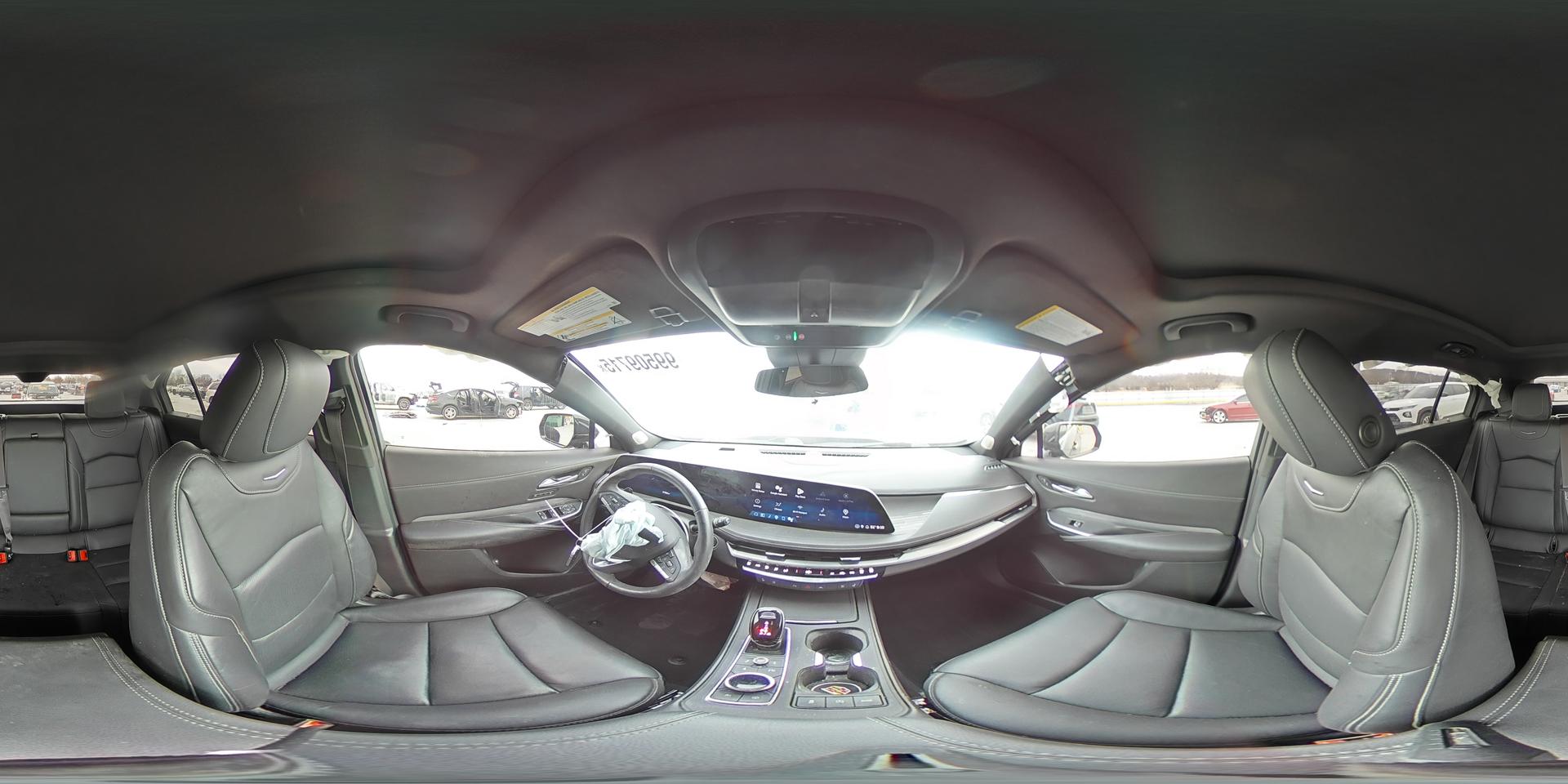 2024 CADILLAC XT4