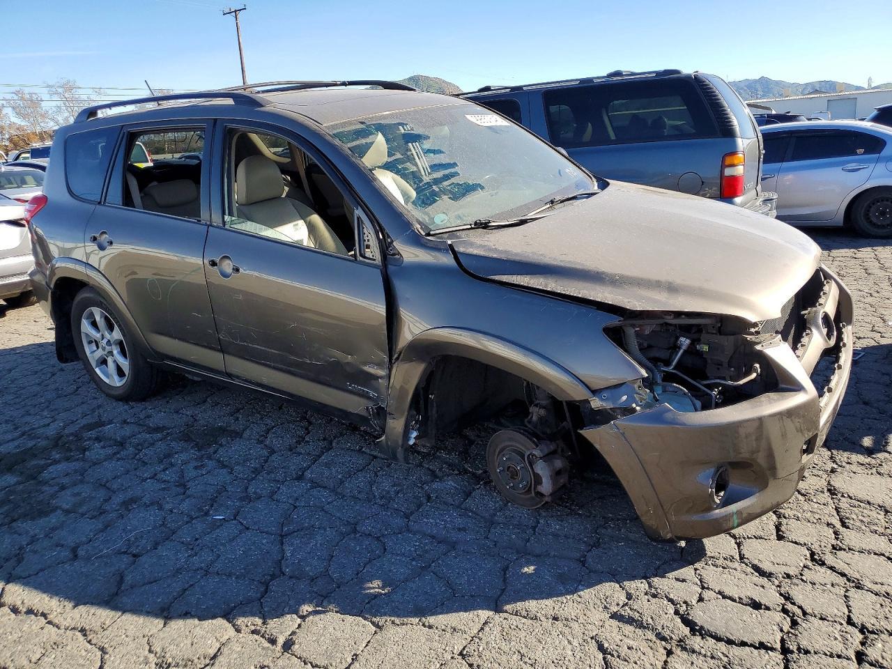 2011 TOYOTA RAV4