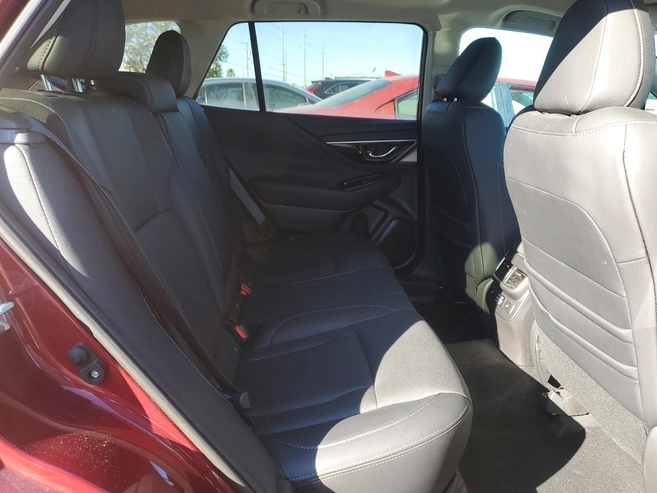 2023 SUBARU Outback