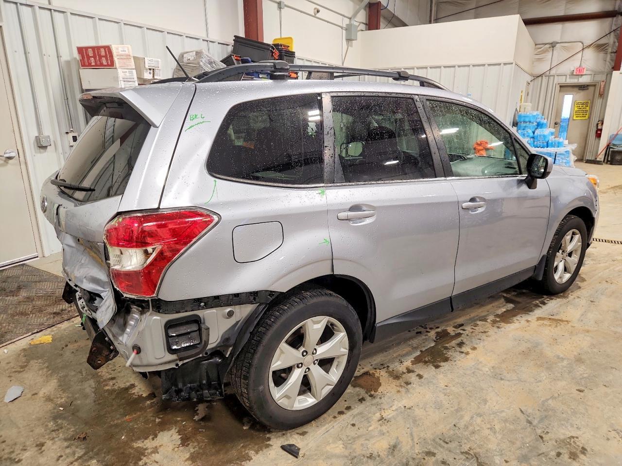 2015 SUBARU FORESTER