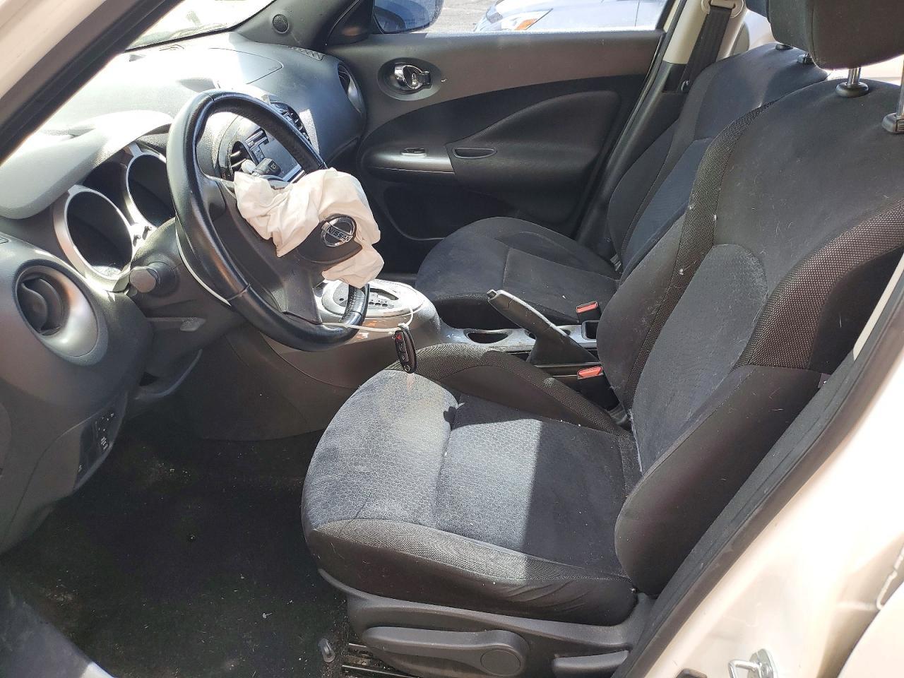 2015 NISSAN Juke