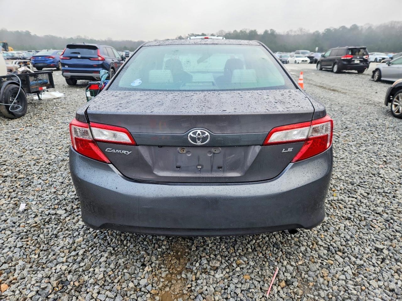 2014 TOYOTA CAMRY
