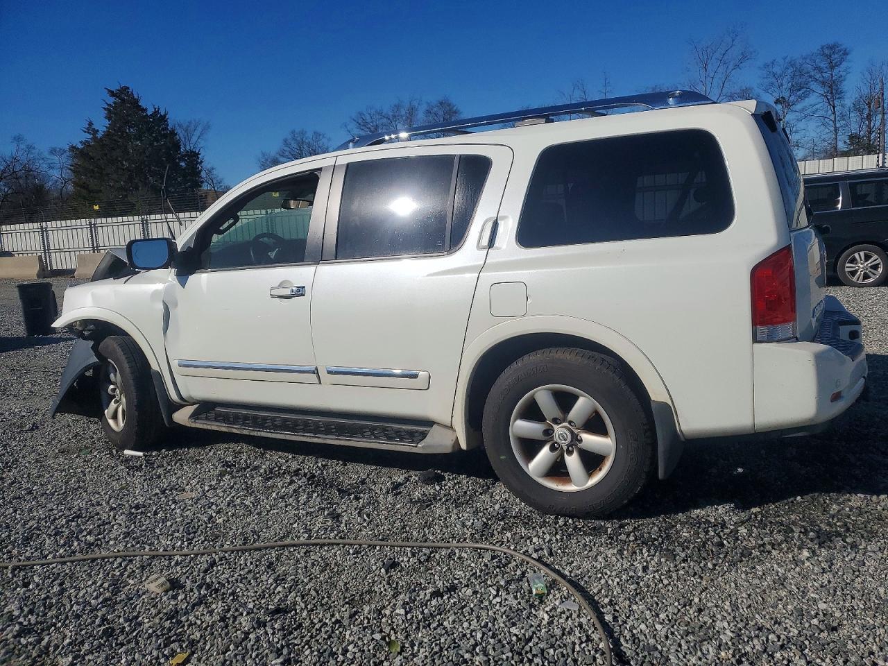 2014 NISSAN Armada