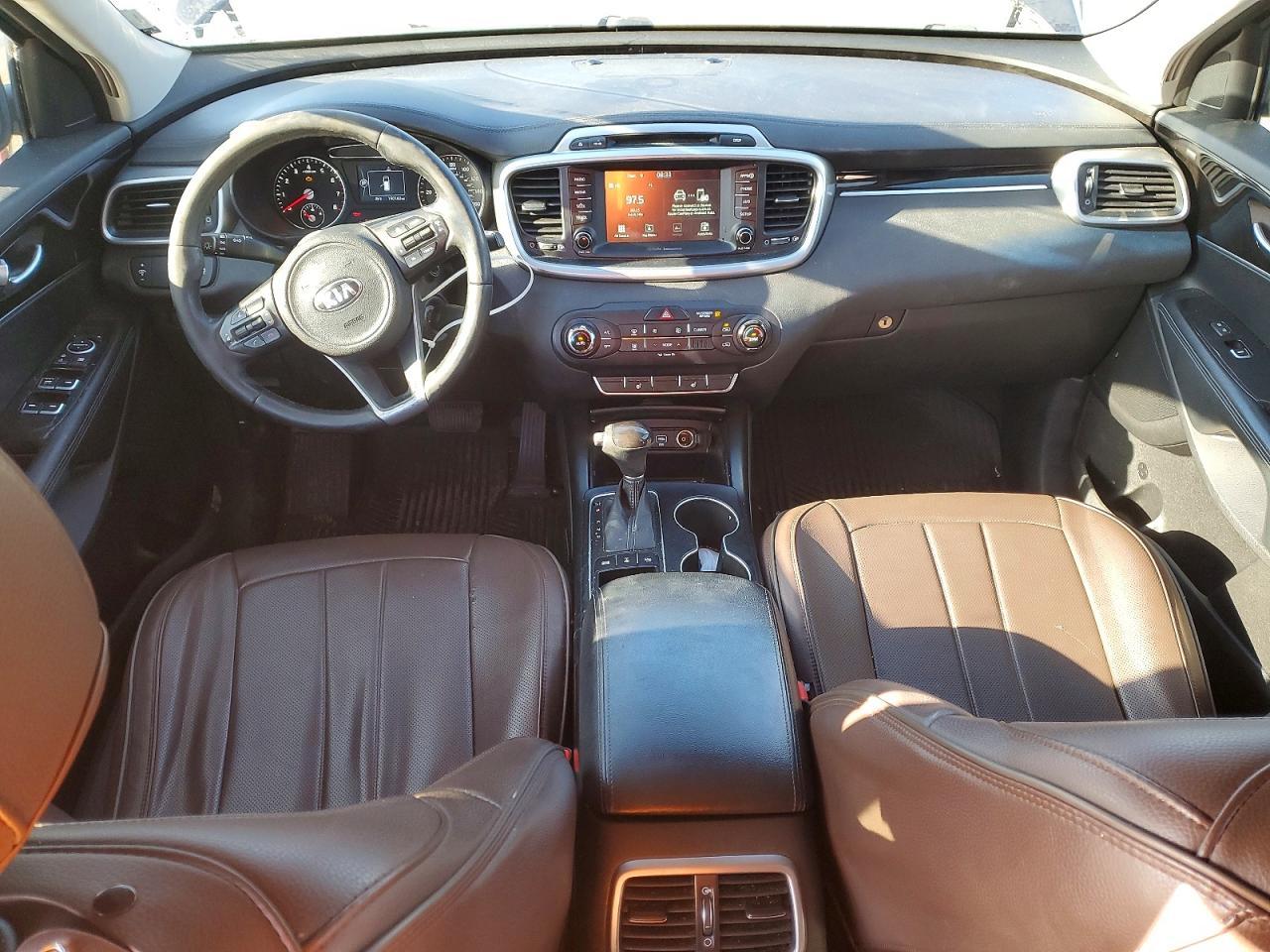 2017 KIA SORENTO